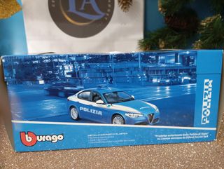 Modellino auto Alfa Romeo Giulia Polizi