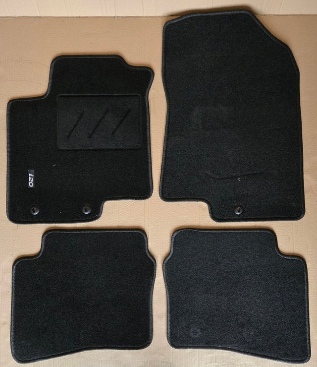 ***Alfombrillas hyundai i20 2014