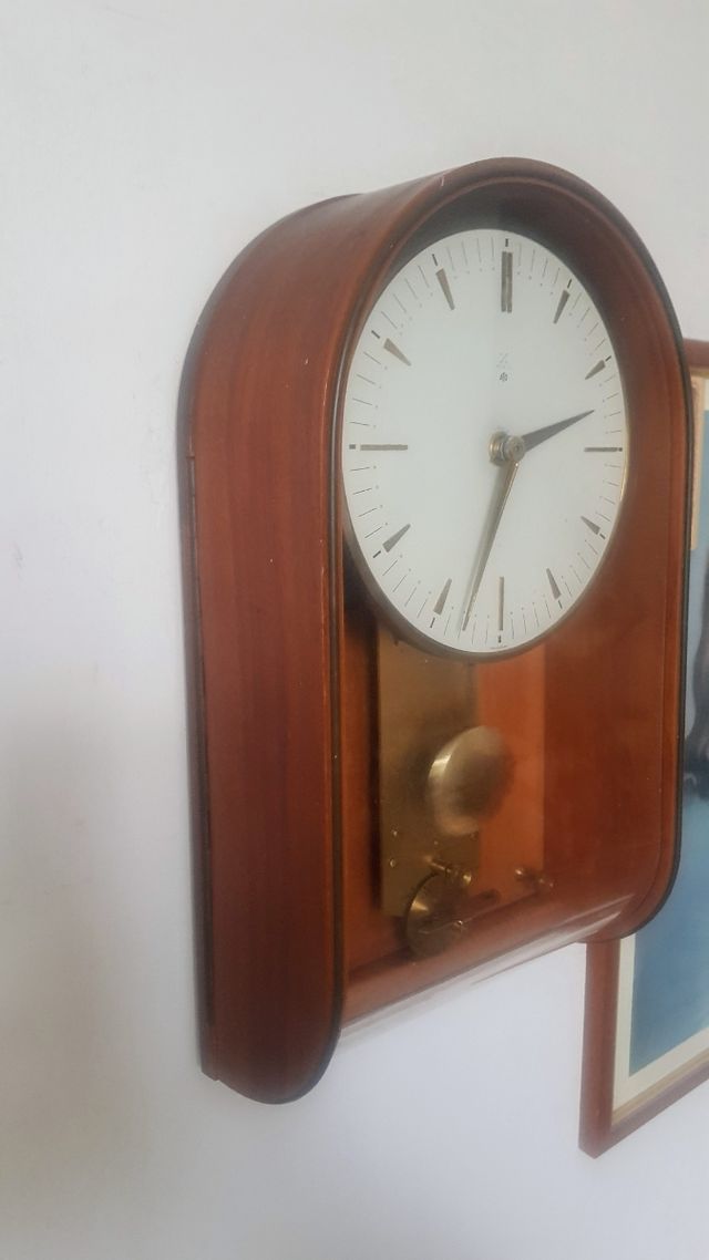 Orologio a pendolo ato