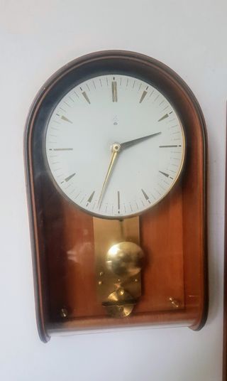 Orologio a pendolo ato