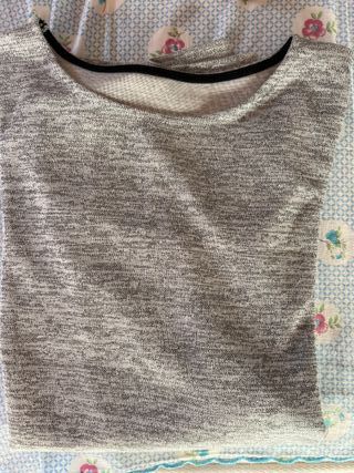 Vestito grigio da donna con tasche