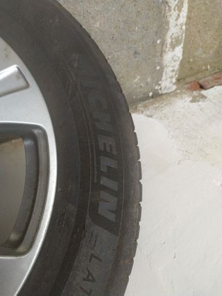 Ruedas Mercedes.. Usadas nuevas.. 4 ruedas