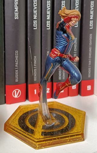 Lote 4 figuritas Vengadores Disney