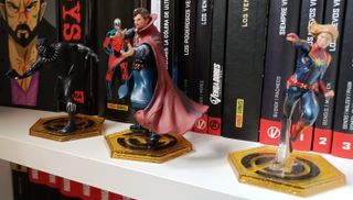 Lote 4 figuritas Vengadores Disney