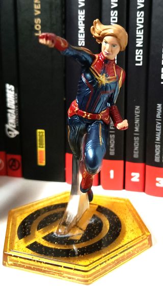 Lote 4 figuritas Vengadores Disney