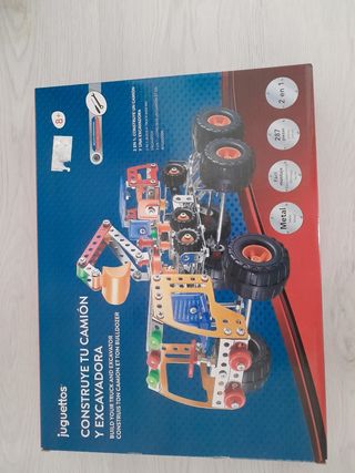 Construye camión y excavadora