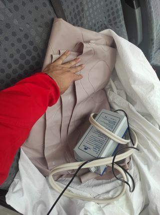 Cama movil y colchón antiescaras Cama articulada