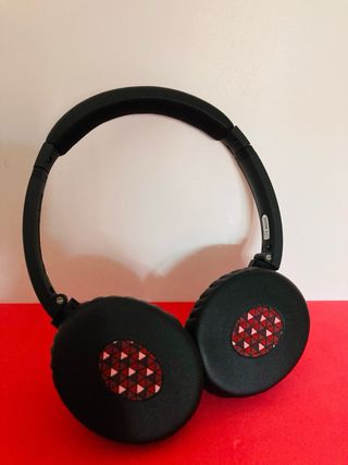 Bose SoundTrue on-ear headphones