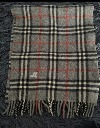 ¡¡¡URGE!!! BUFANDA BURBERRY LANA