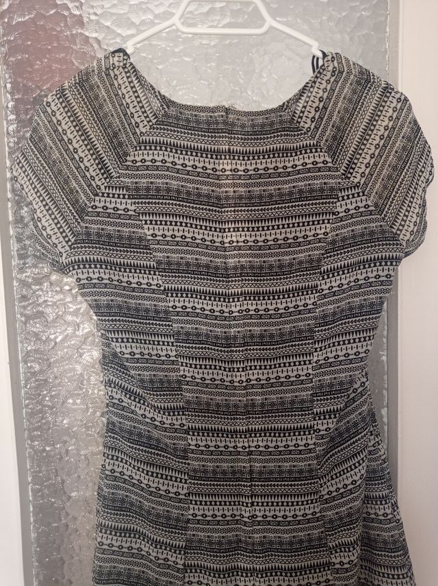 Vestido H&M verano negro y blanco