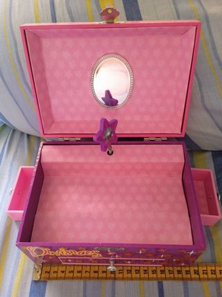 Cajita de joyas con música