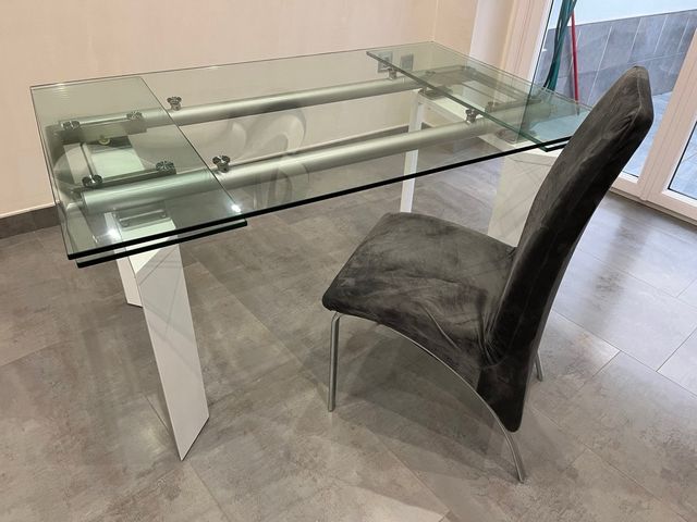 Mesa cristal + 6 sillas