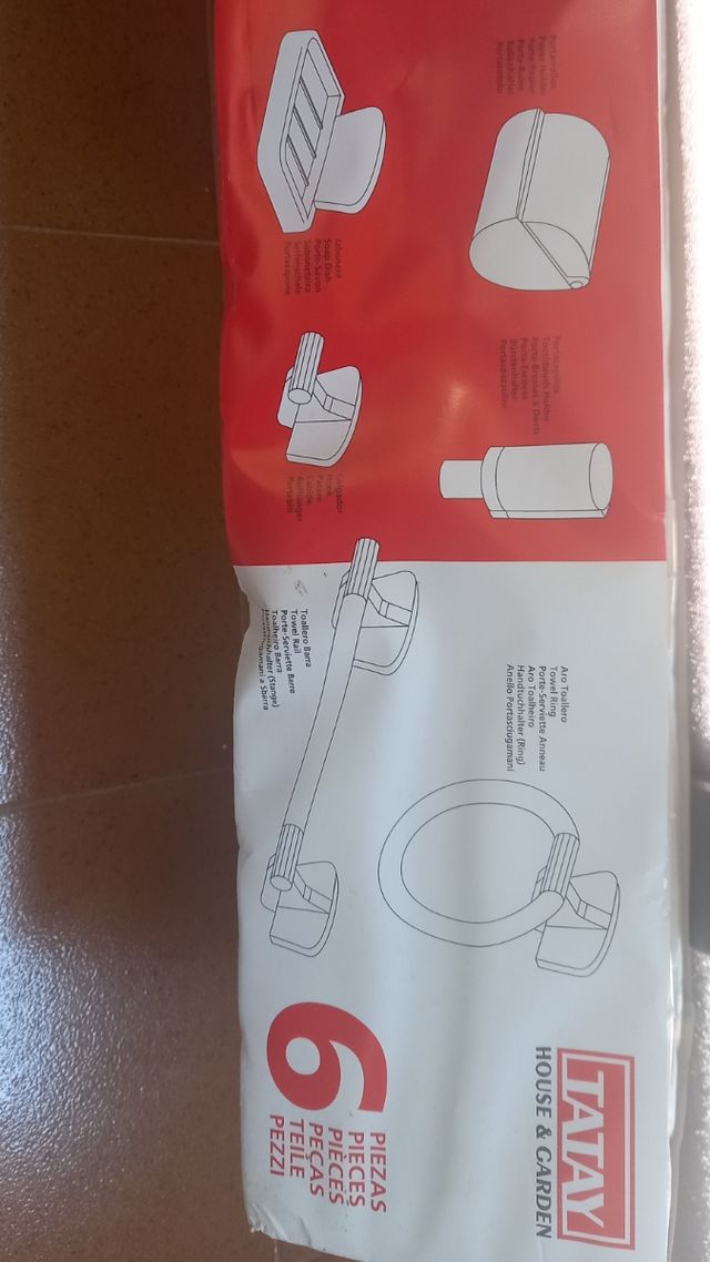 Lote accesorios baño Ta⁶tay y otros
