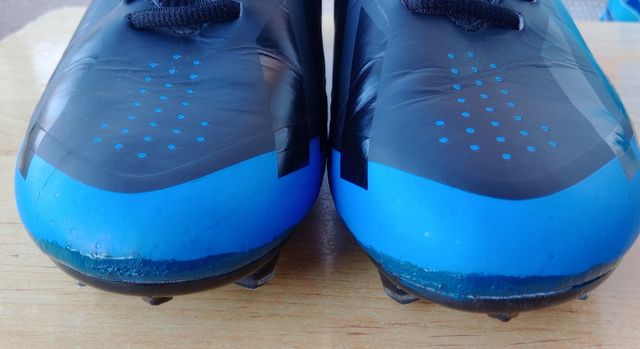 Botas futbol 40/41, plantilla 26 cms