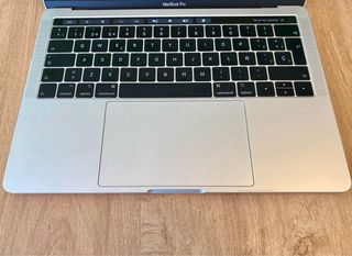 Macbook Pro i7 16Gb Ram 256gb 2020