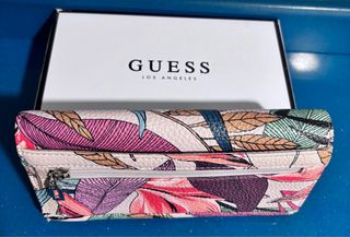 Billetera Guess