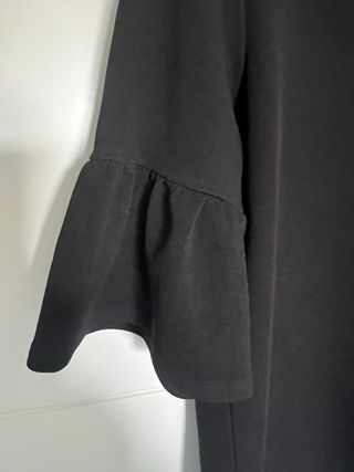 Vestido negro de Pull&Bear