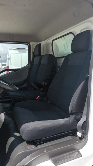 NISSAN NT400 2018 MOTOR 3.000 130CV PLATAFORMA