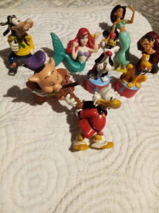 Disney figuras. 5€ cada uno.