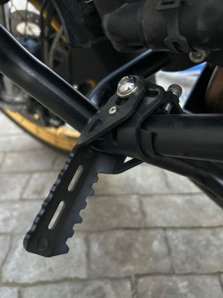 Estriberas frontales supletorias plegables