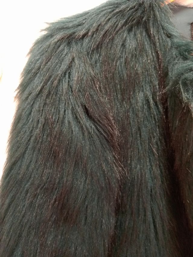 ABRIGO PELITOS‼️NUEVO‼️ NEGRO/VERDE‼️