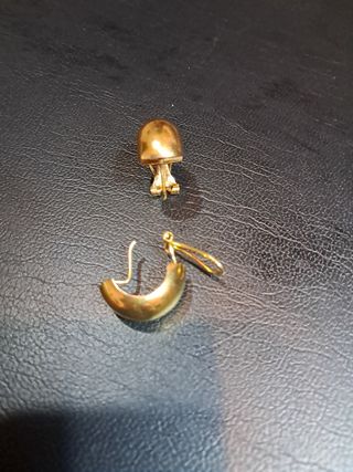 Pendientes oro forma media luna