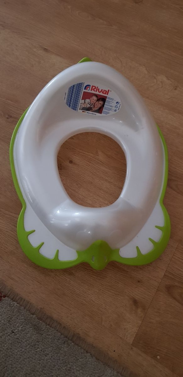 Adaptador baño niños