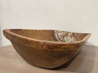 Antigua artesa madera restaurada