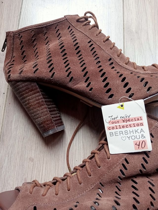 BOTINES ZARA DE ANTE MARRÓN, NUEVOS