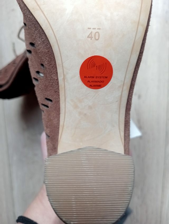 BOTINES ZARA DE ANTE MARRÓN, NUEVOS