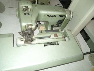 Maquina de bajos MAIER