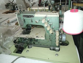 Maquina de bajos MAIER