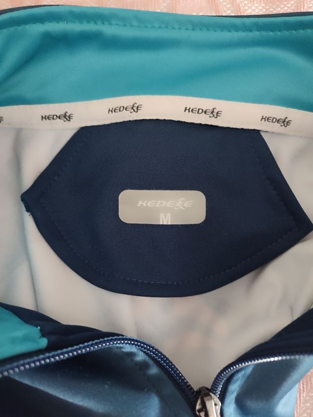 Chandal KEDEKE Talla Sudadera M Talla pantalón L