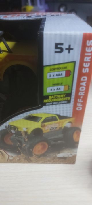 Coche RC para niños Maisto