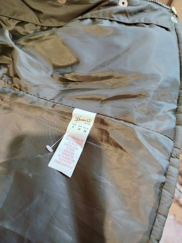 Chaleco clásico tipo cazadora.