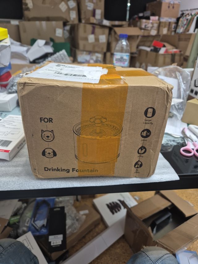 Fonte de água para animais de estimação