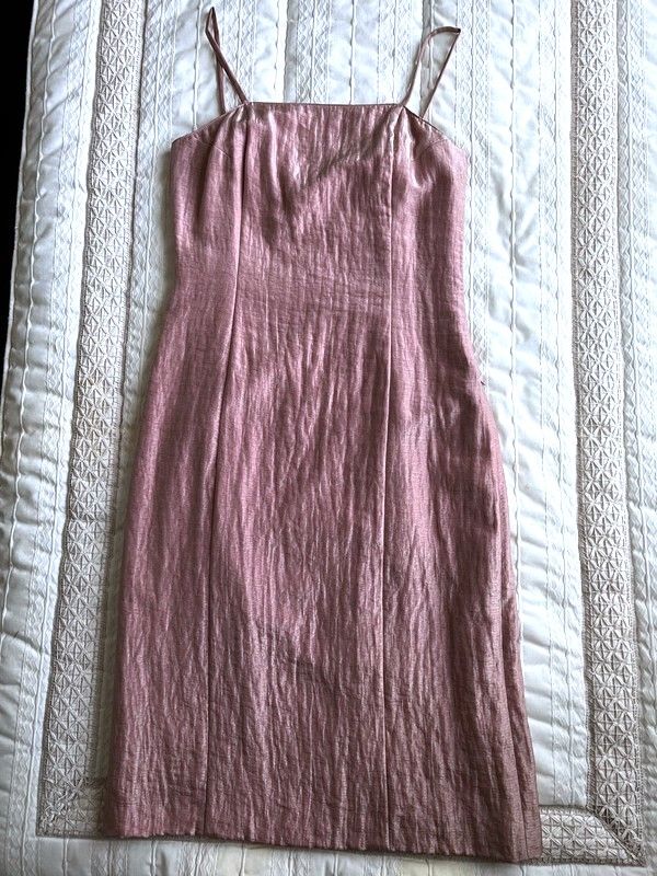 Elegante vestido rosa palo de Dedal Tex talla38/40