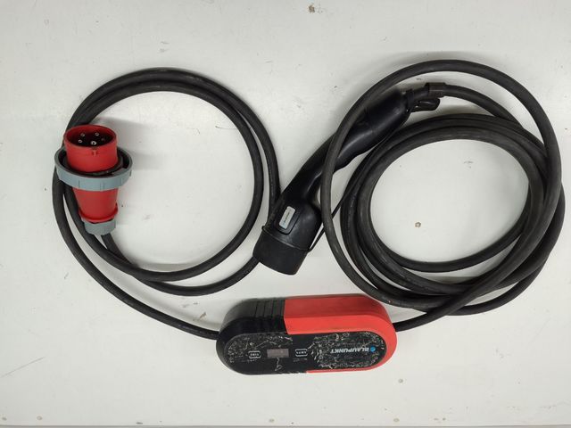 Cargador de coche  BLAUPUNKT