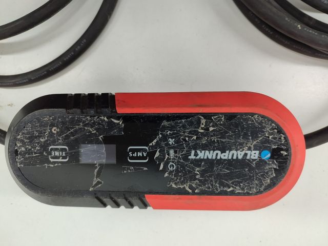 Cargador de coche  BLAUPUNKT