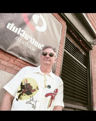 Murales y decoración artística.