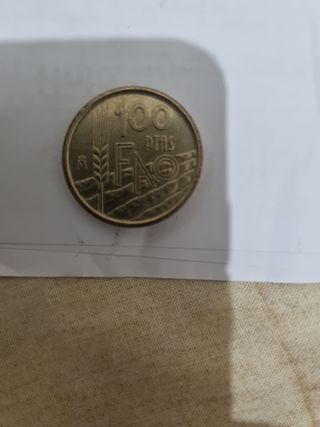 Vendo moneda de 100 pesetas