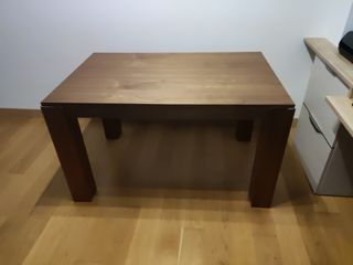 Mesa extensible comedor grande.