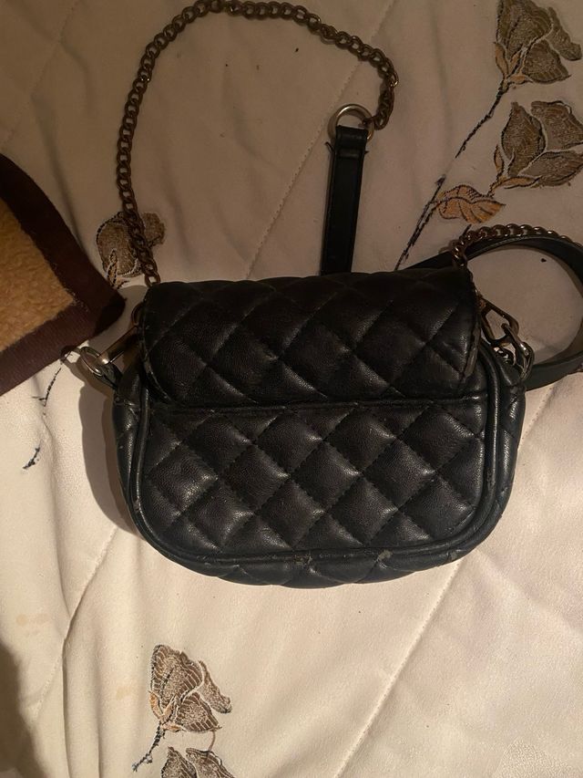 Bolso acolchado Bershka