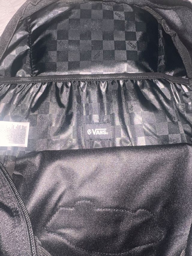 Mochila Vans negra