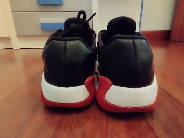 Zapatillas nike Air Jordan 11 low T40