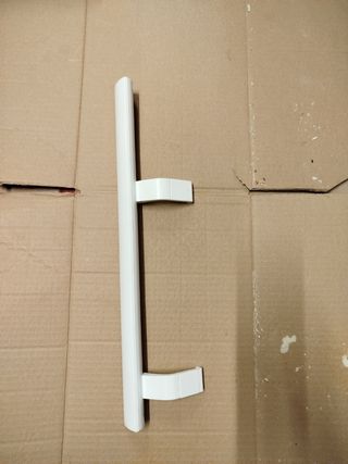 Tirrador superior nevera AEG Electrolux