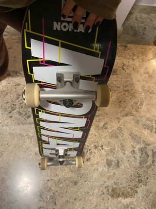 Skate Nomad