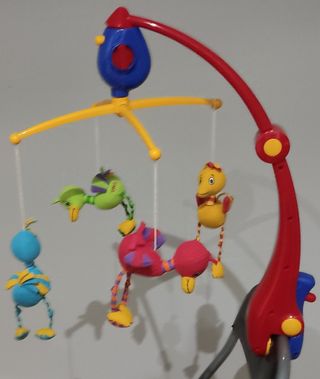 CARRUSEL MOVIL CUNA BEBE CON PATITOS TAMBALEANTES