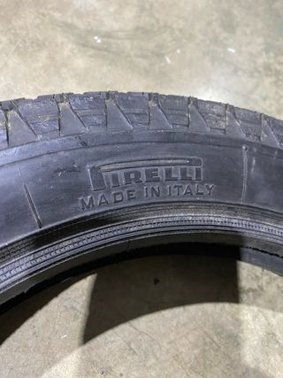 Dos neumáticos Pirelli 3.00x12