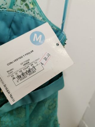 Vestido nuevo de pedrería talla 38